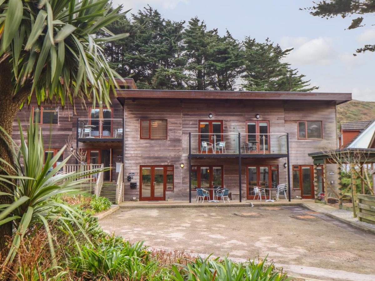 Tolcarne Villa Truro Exterior photo